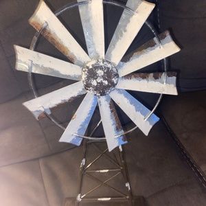 Windmill decor